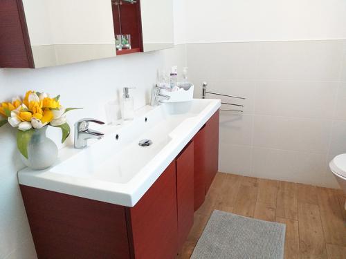 stanza-rossa-bagno-b-bb-ca-rina-preganziol-treviso